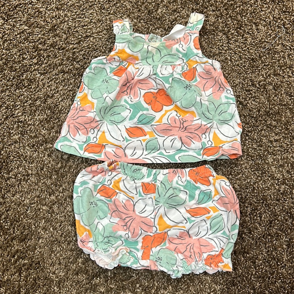 Carters 6M set